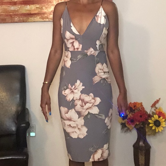 Fashion Nova Dress - Picture 5 of 6